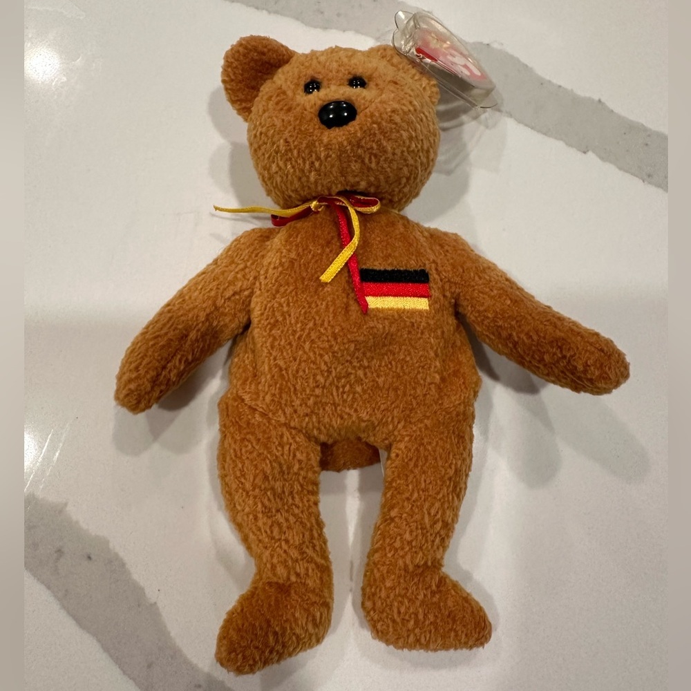 Rare Ty Beanie Baby Germania the bear 1990